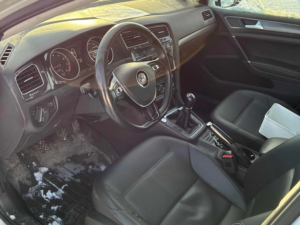 VW Golf * 5 door Manual * CARFAX * ЦЕНА ДО БГ - изображение 8