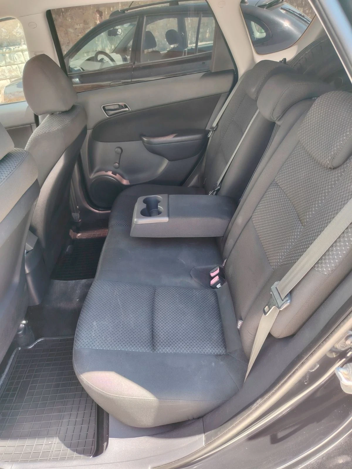 Hyundai I30 CW 1.4 - изображение 7