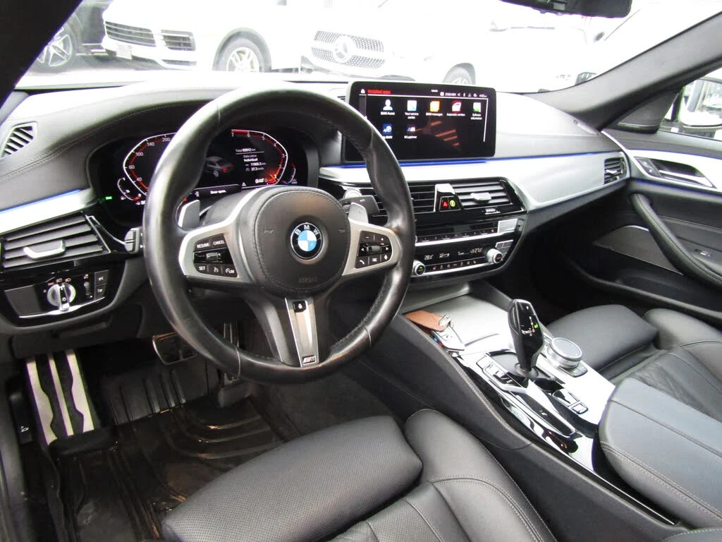 BMW 530 * Harmon Kardon* * HeadUp* AвтоКредит* (ЦЕНА ДО БГ - изображение 10