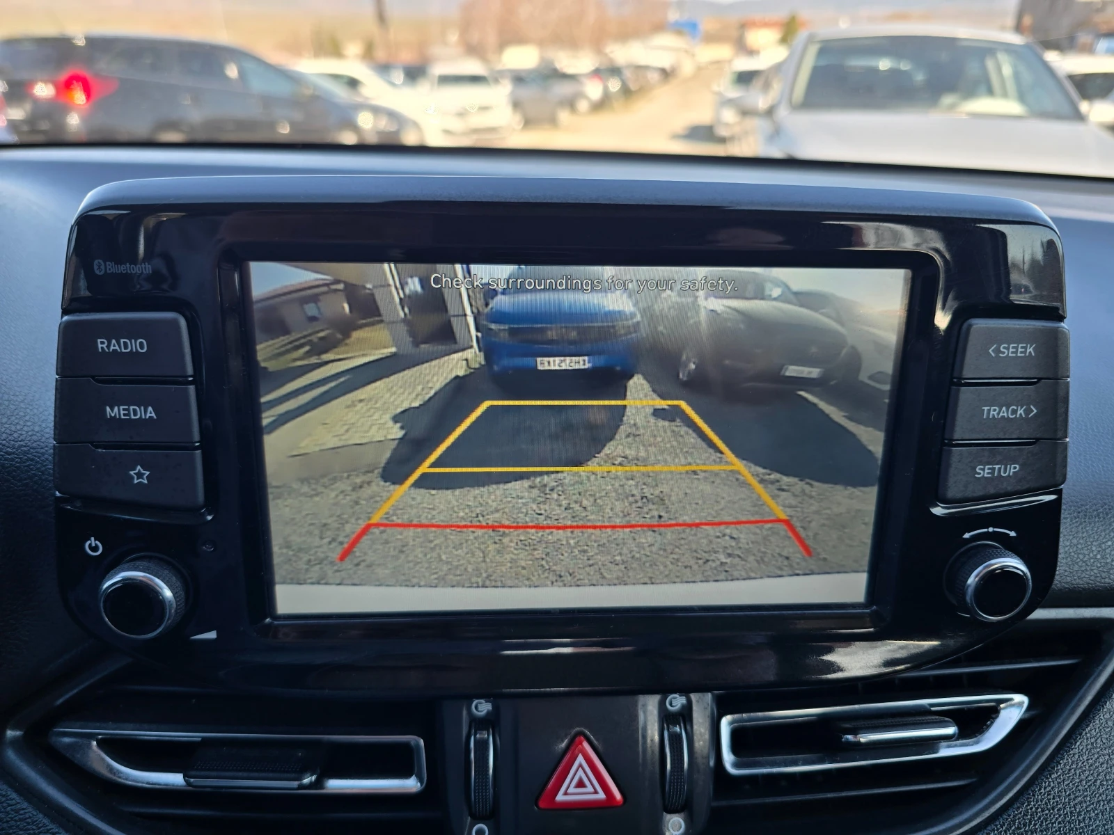 Hyundai I30 1.6-CRDI-FACE-LED-NAVI-EURO6W, снимка 16 - Автомобили и джипове - 53798109