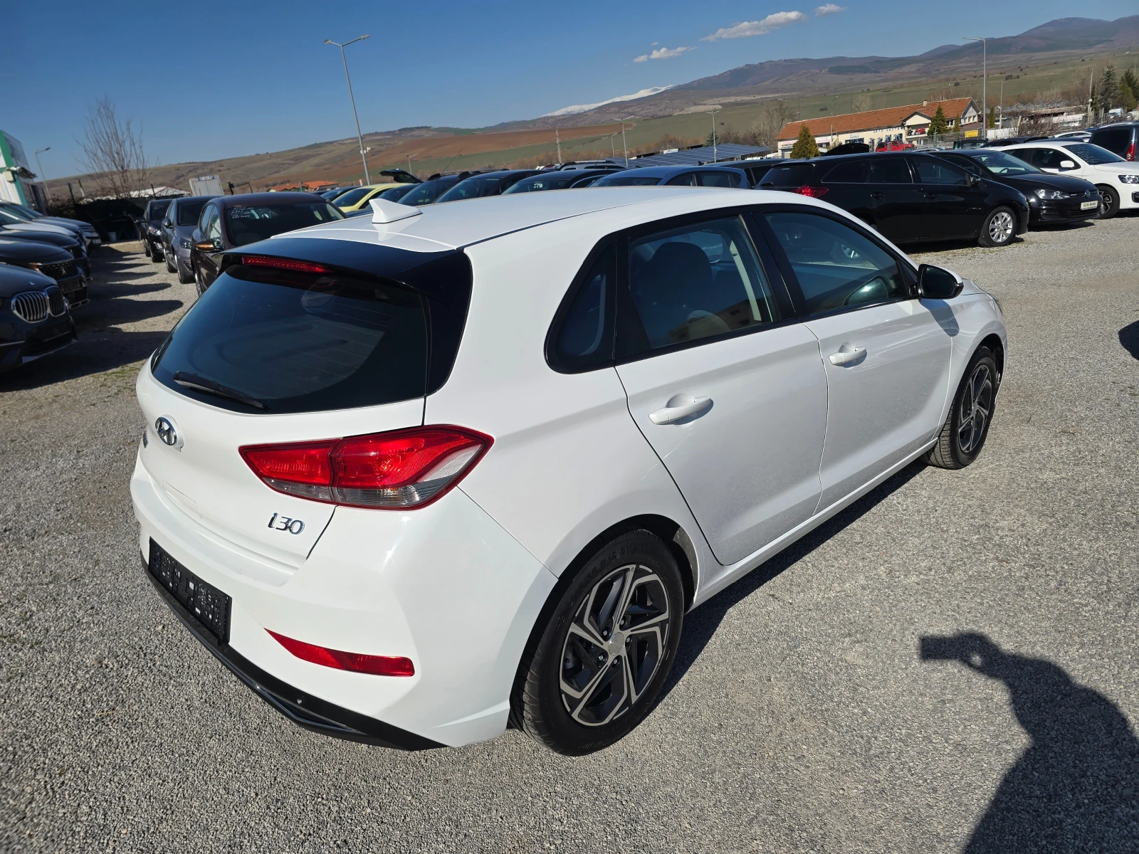 Hyundai I30 1.6-CRDI-FACE-LED-NAVI-EURO6W, снимка 5 - Автомобили и джипове - 53798109