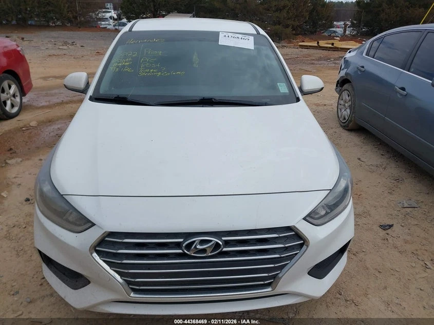 Hyundai Accent 1.6l Se, снимка 12 - Автомобили и джипове - 54002393