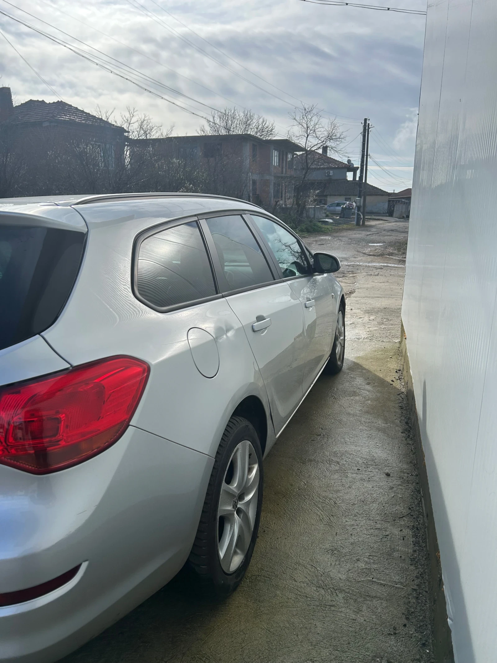 Opel Astra, снимка 2 - Автомобили и джипове - 54004254