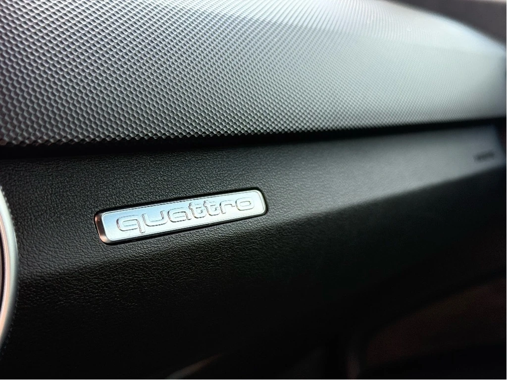 Audi Tt * * CARFAX * * АВТО КРЕДИТ * * , снимка 16 - Автомобили и джипове - 54004126