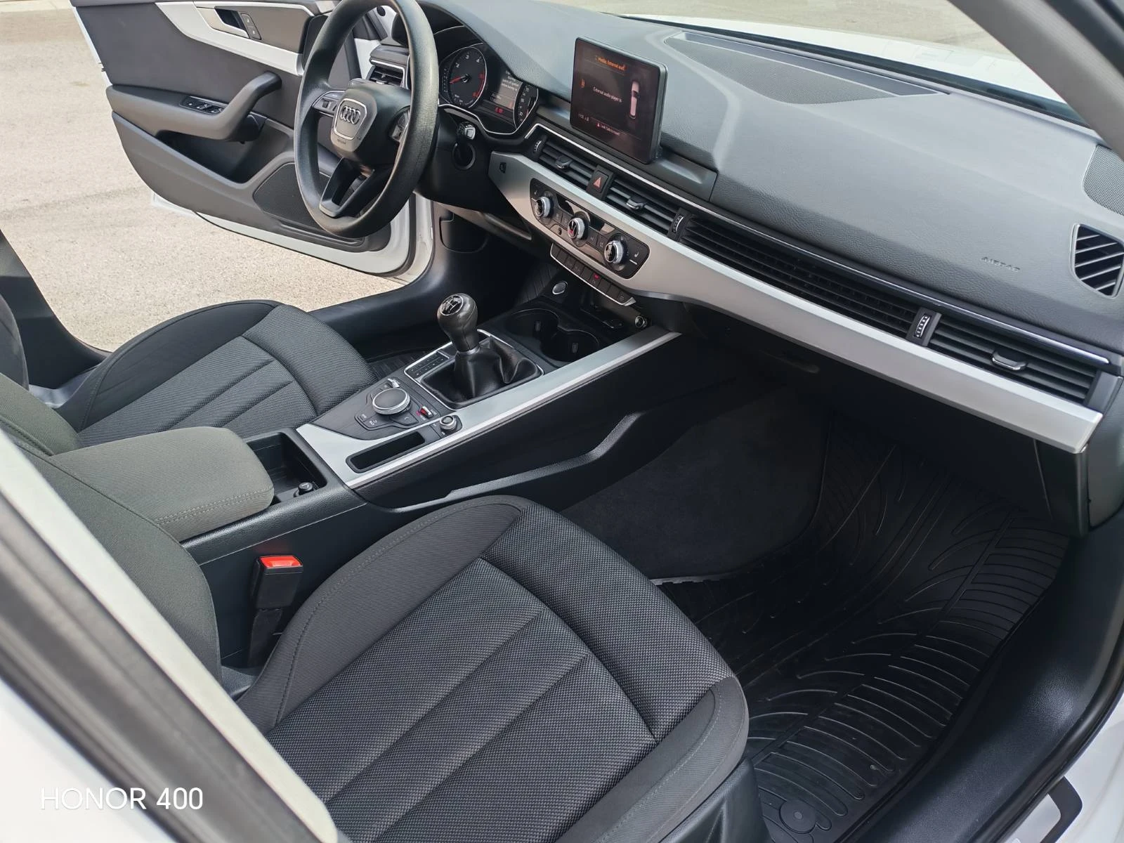 Audi A4, снимка 10 - Автомобили и джипове - 54033152