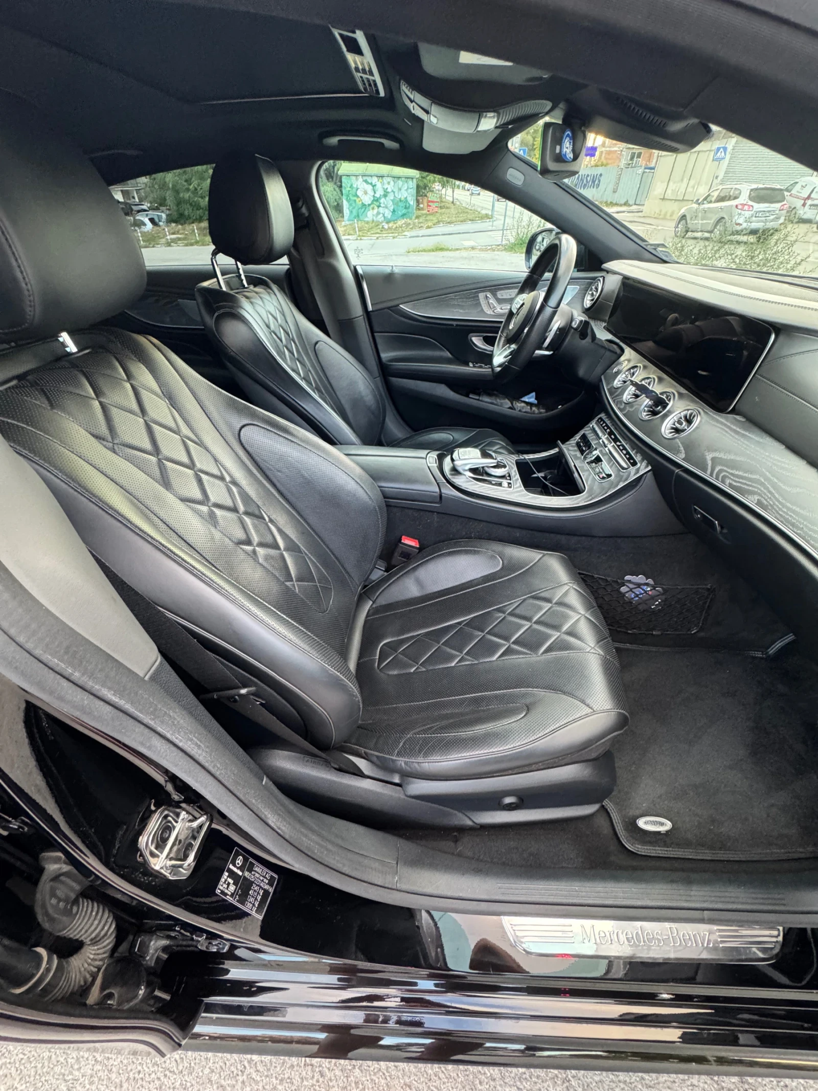 Mercedes-Benz CLS 400, снимка 6 - Автомобили и джипове - 54237538