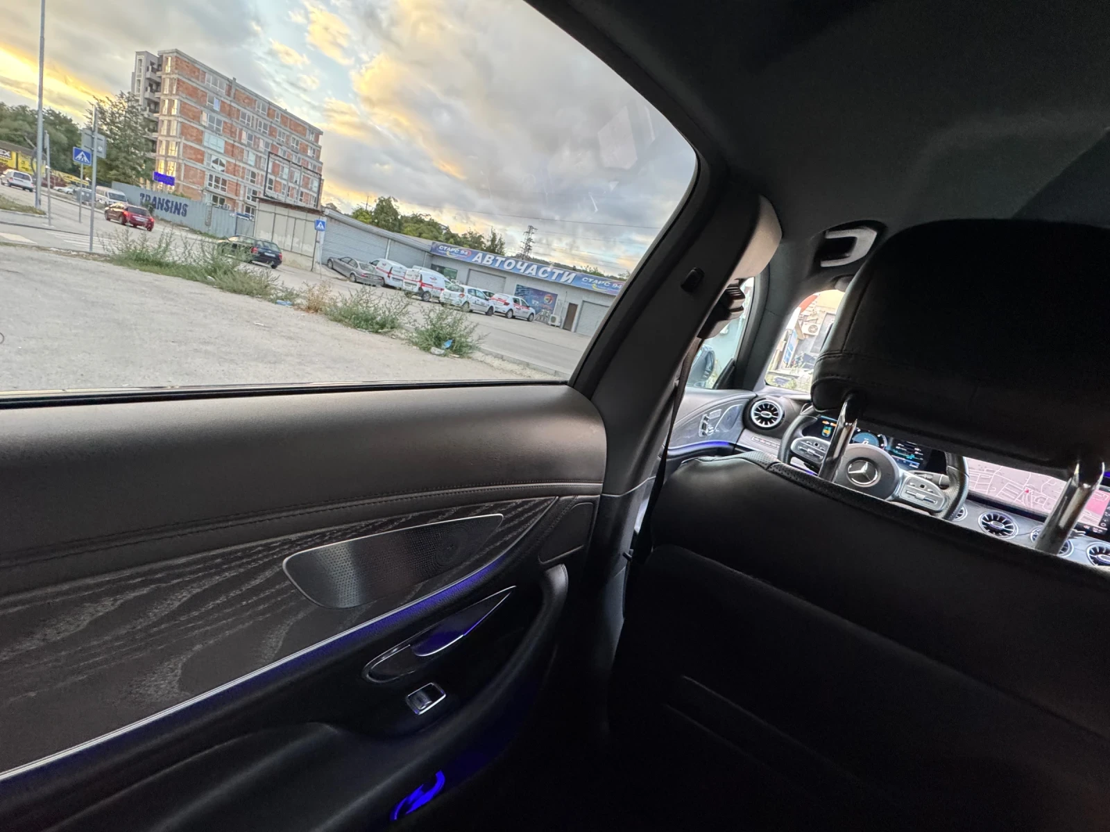 Mercedes-Benz CLS 400, снимка 14 - Автомобили и джипове - 54237538