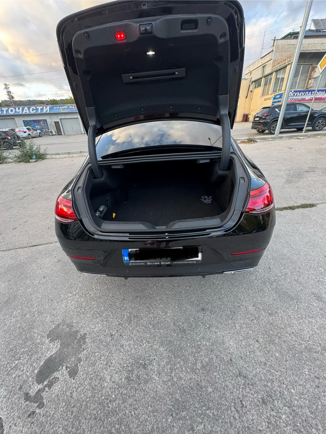 Mercedes-Benz CLS 400, снимка 2 - Автомобили и джипове - 54237538