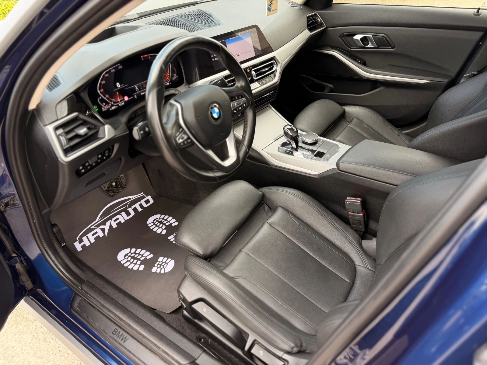 BMW 320 d= Sport Pack= HUD= , снимка 9 - Автомобили и джипове - 54441428