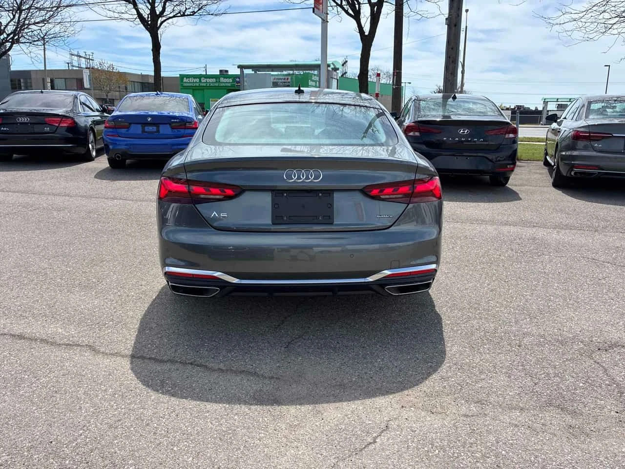 Audi A5 | Technik | DISTRONIC | 360 | ПОДГРЕВ | CARFAX | , снимка 4 - Автомобили и джипове - 54624019