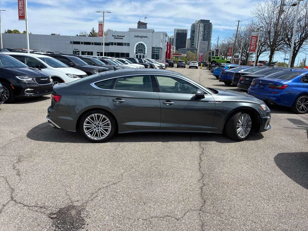 Audi A5 | Technik | DISTRONIC | 360 | ПОДГРЕВ | CARFAX | , снимка 3 - Автомобили и джипове - 54624019
