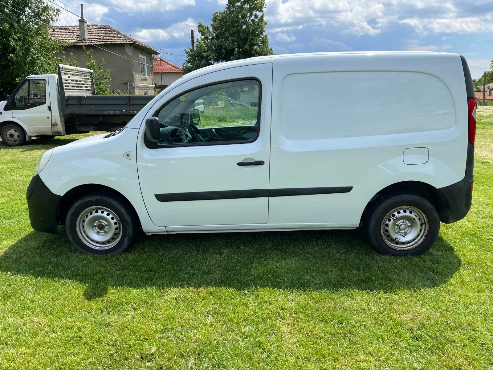 Renault Kangoo 1.5dci, снимка 5 - Автомобили и джипове - 54733125