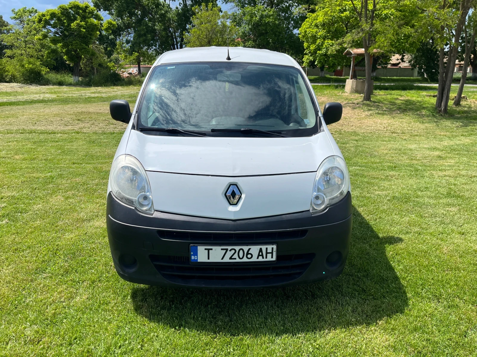 Renault Kangoo 1.5dci, снимка 3 - Автомобили и джипове - 54733125