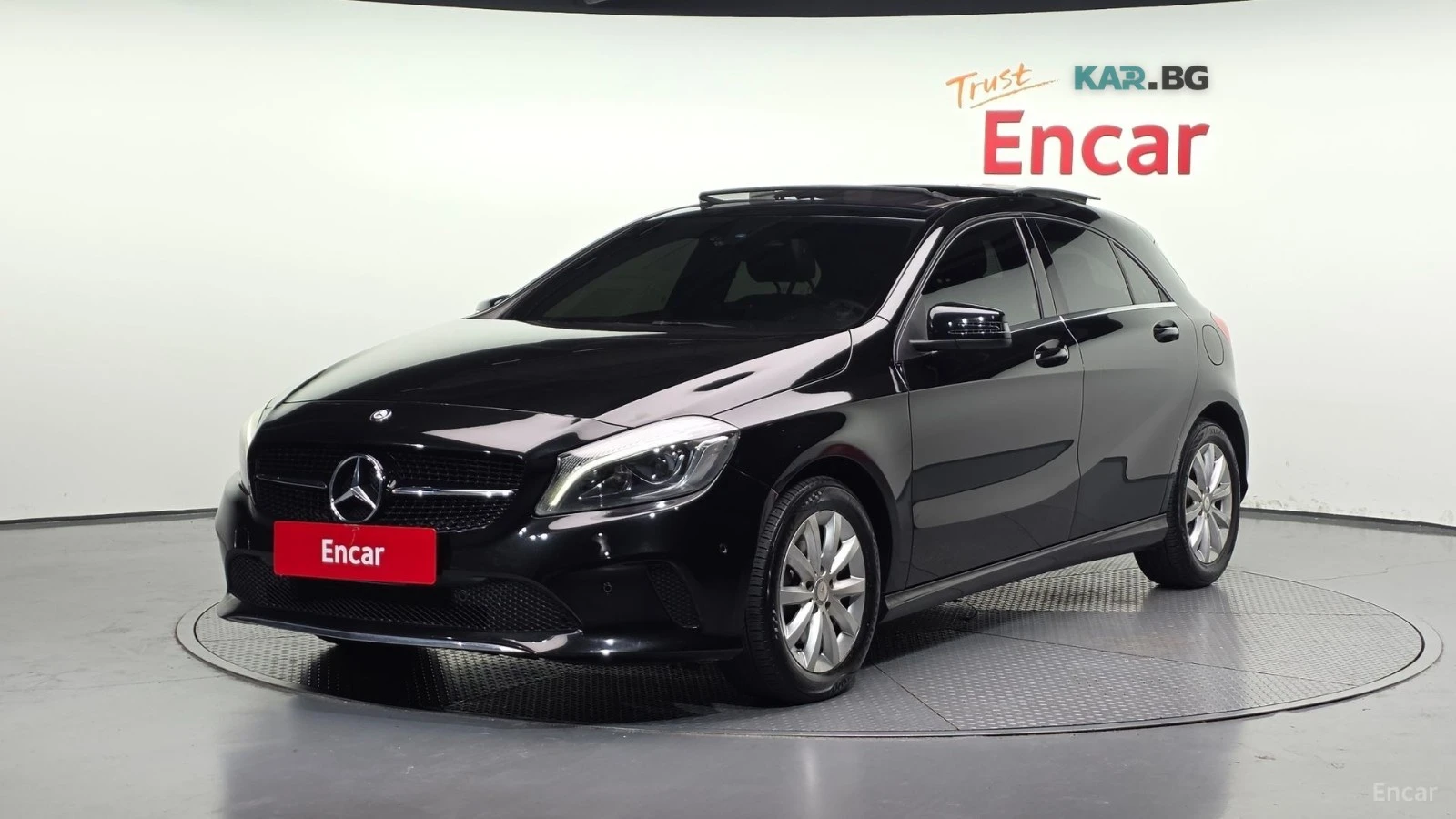 Mercedes-Benz A 200 * ПАНО* KEYLESS* Camera* ПОДГРЕВ* 