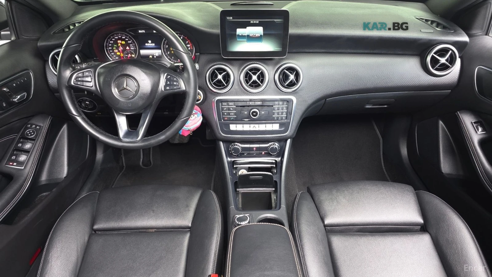 Mercedes-Benz A 200 * ПАНО* KEYLESS* Camera* ПОДГРЕВ* , снимка 7 - Автомобили и джипове - 55062383