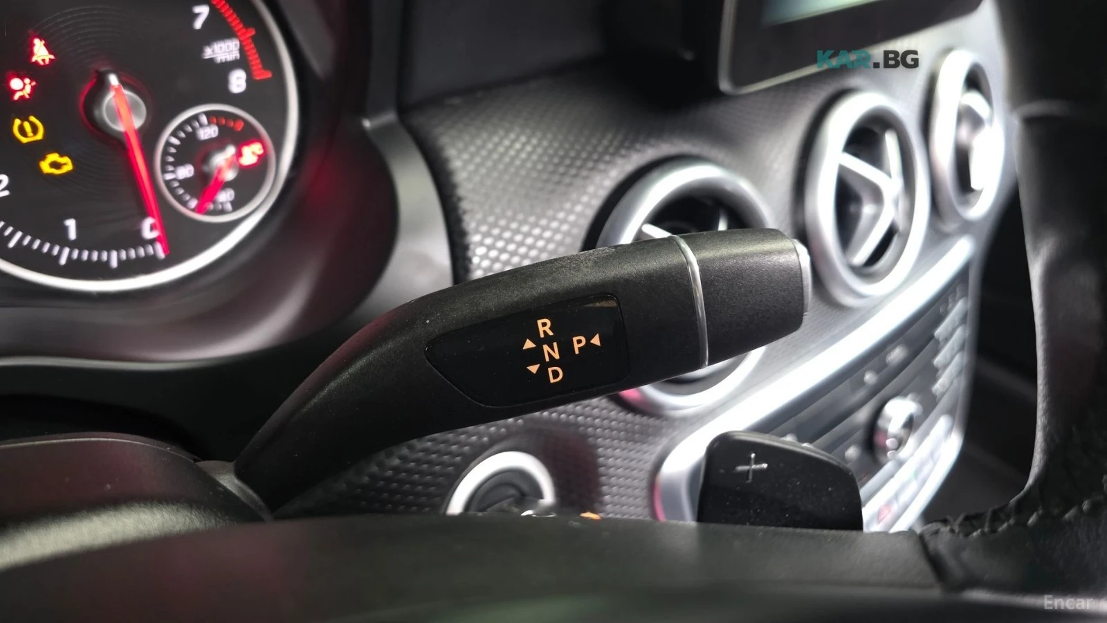Mercedes-Benz A 200 * ПАНО* KEYLESS* Camera* ПОДГРЕВ* , снимка 9 - Автомобили и джипове - 55062383