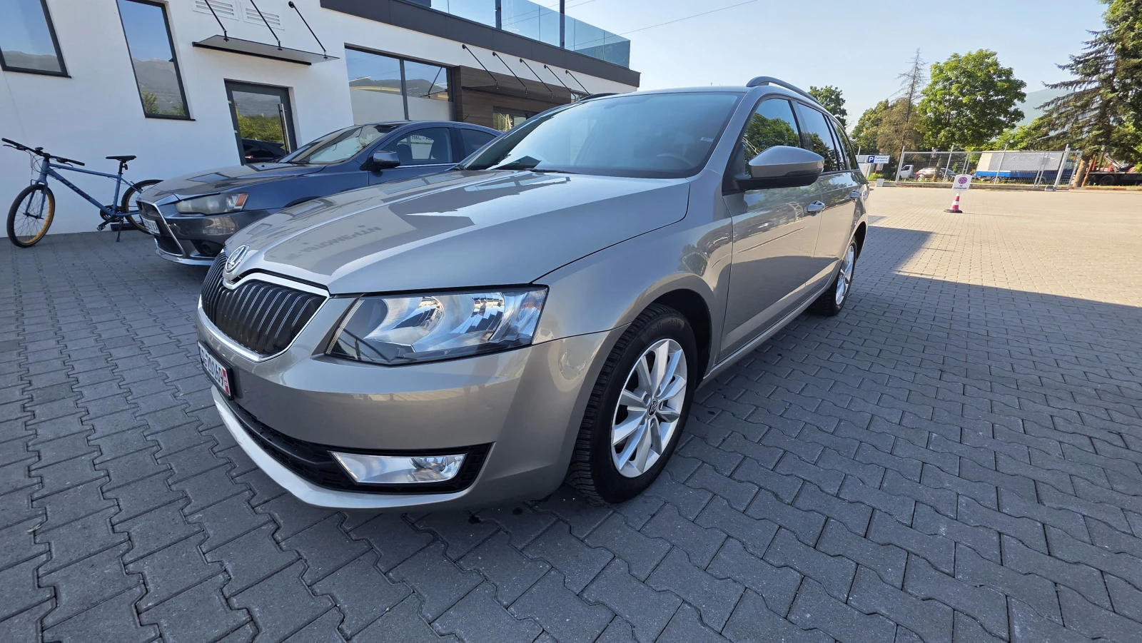 Skoda Octavia 4x4 АВТОМАТИК ЛИЗИНГ