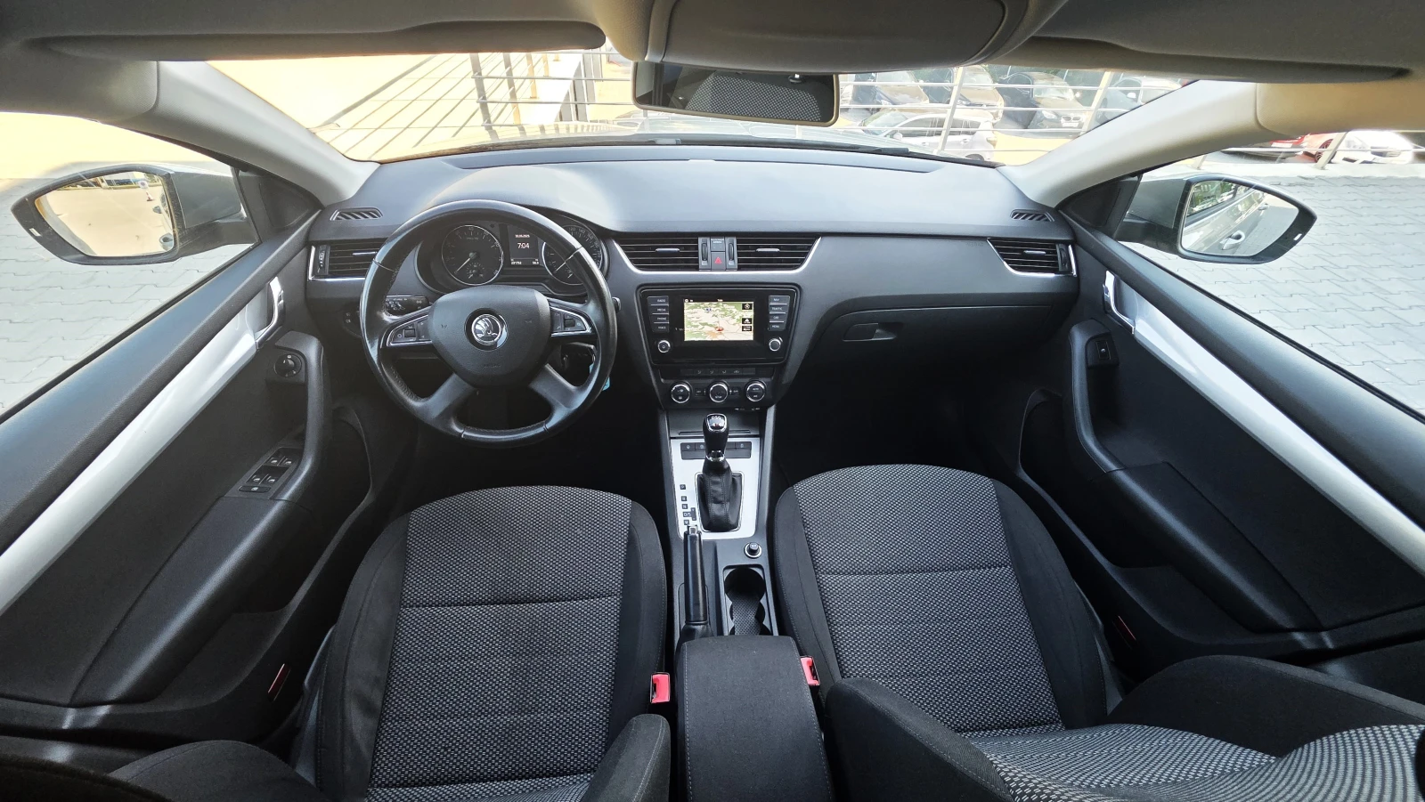 Skoda Octavia 4x4 АВТОМАТИК ЛИЗИНГ, снимка 13 - Автомобили и джипове - 55097374