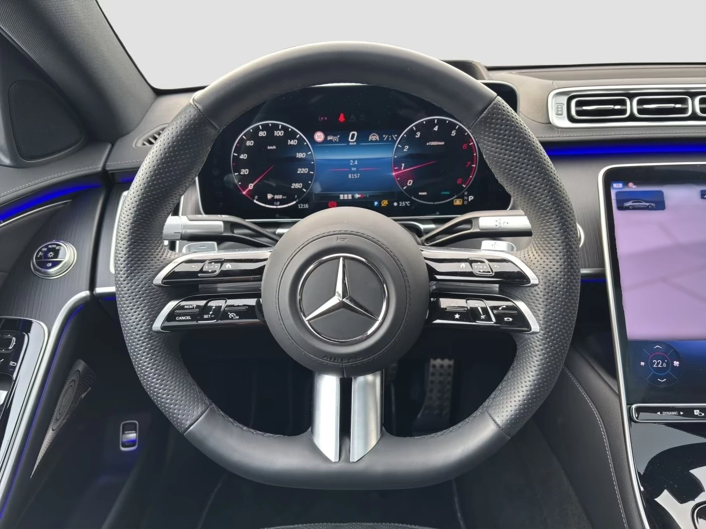 Mercedes-Benz S 500 AMG/ LONG/ 4 MATIC / BURM / 360 / HUD /SOFT / PANO, снимка 13 - Автомобили и джипове - 55146243