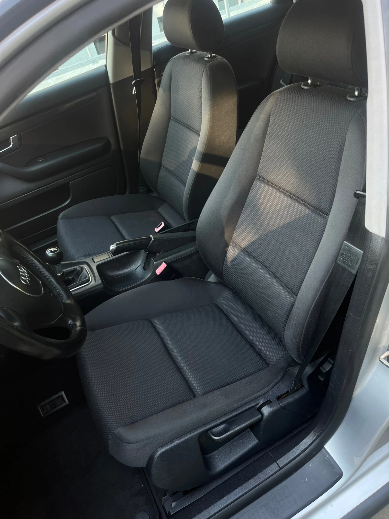 Audi A4 1.6 102кс , снимка 7 - Автомобили и джипове - 55227817