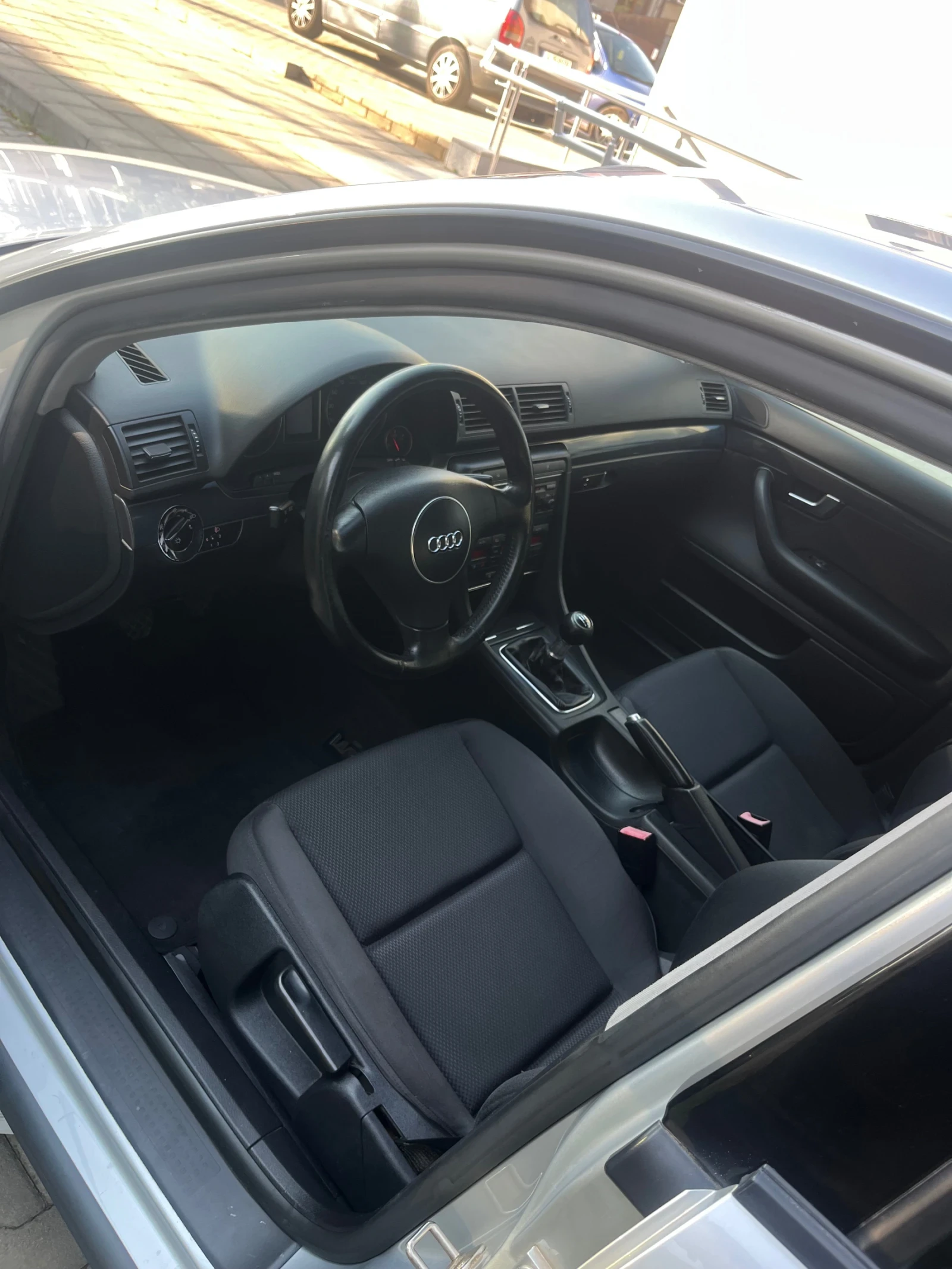 Audi A4 1.6 102кс , снимка 6 - Автомобили и джипове - 55227817