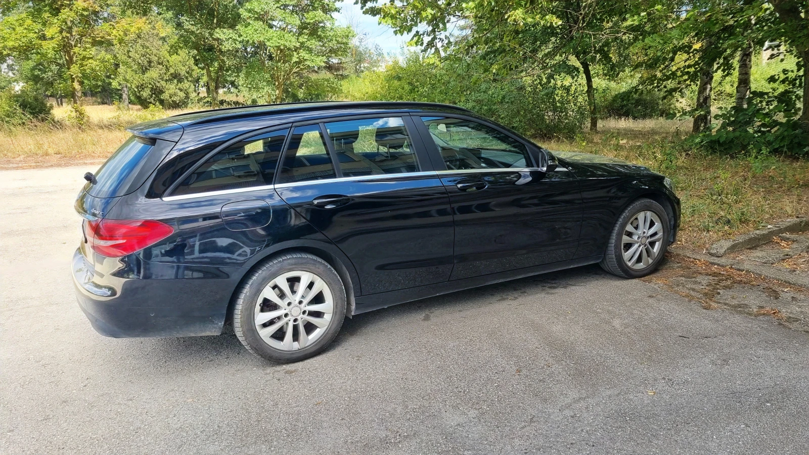 Mercedes-Benz C 220 220D  4matic 9 g-tronic, снимка 4 - Автомобили и джипове - 55735056
