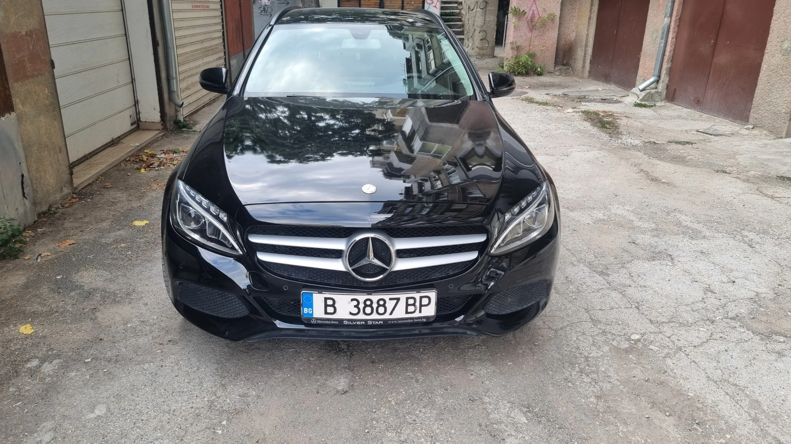 Mercedes-Benz C 220 220D  4matic 9 g-tronic