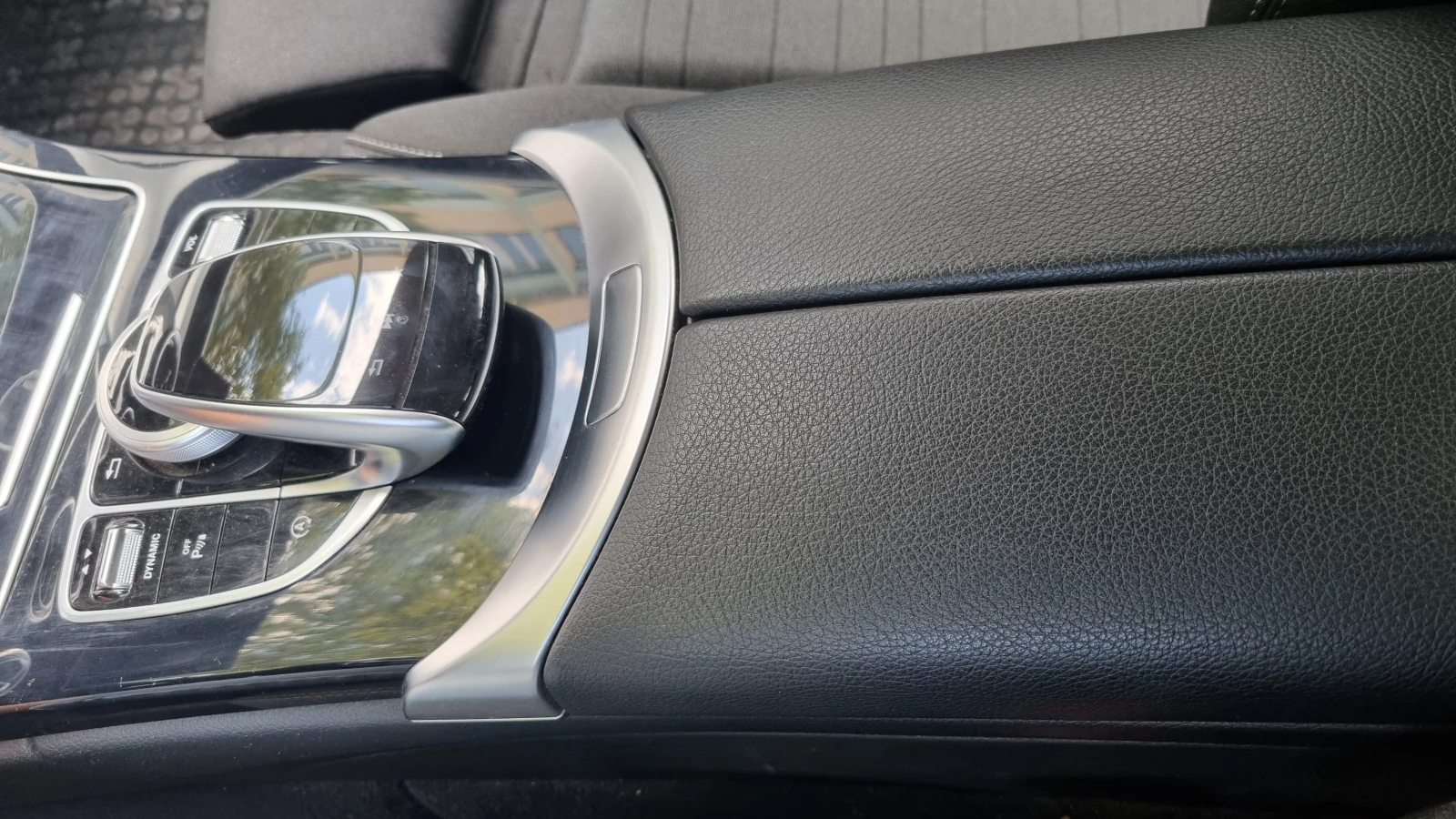 Mercedes-Benz C 220 220D  4matic 9 g-tronic, снимка 13 - Автомобили и джипове - 55735056