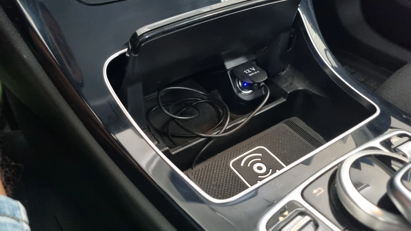 Mercedes-Benz C 220 220D  4matic 9 g-tronic, снимка 9 - Автомобили и джипове - 55735056