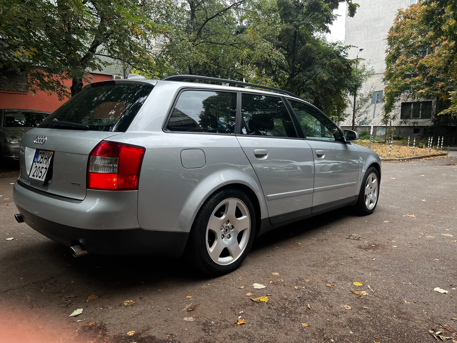 Audi A4, снимка 4 - Автомобили и джипове - 56260272