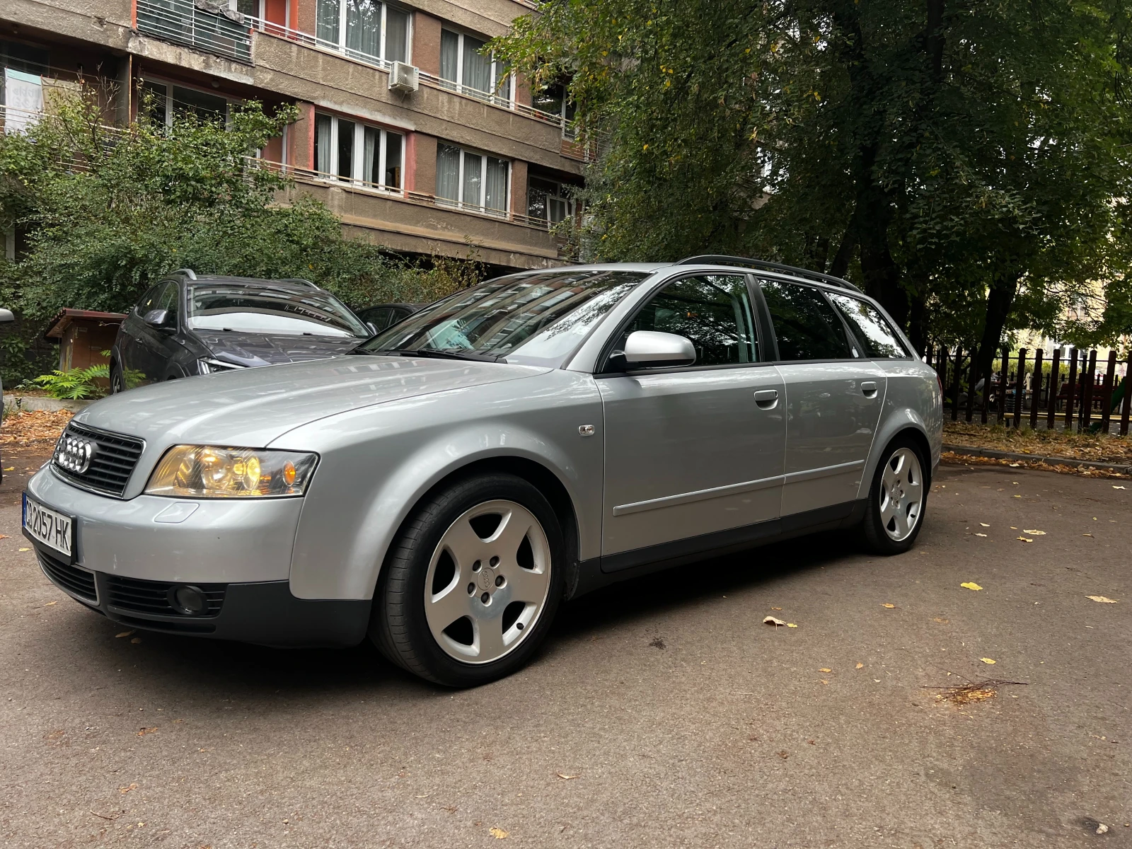 Audi A4, снимка 3 - Автомобили и джипове - 56260272