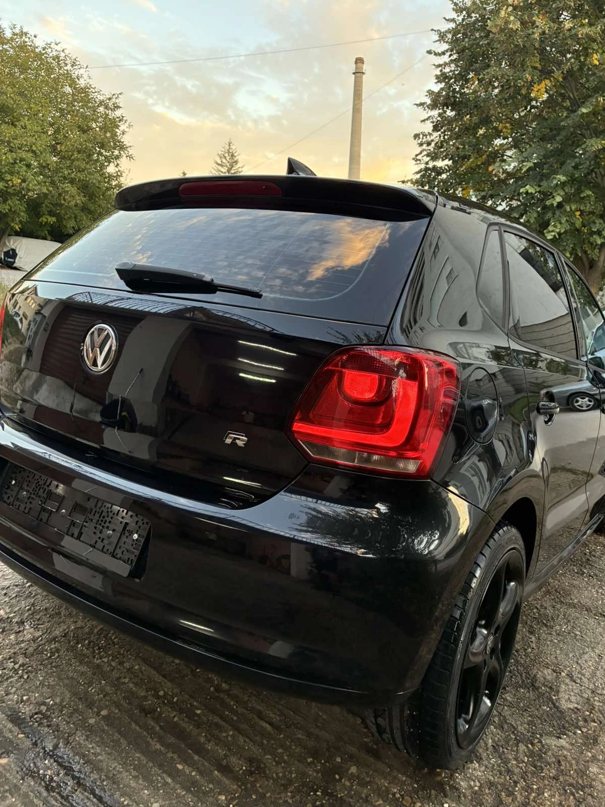 VW Polo 1.6TDI/R line | Mobile.bg � ����������� 16