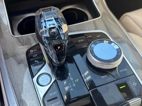BMW X7 xDrive * * CARFAX * *   * *  | Mobile.bg    9