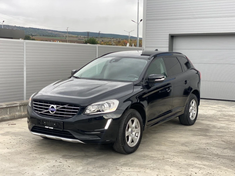 Volvo XC60 2.4 D4 AWD FULL TOP! , снимка 1 - Автомобили и джипове - 38266157