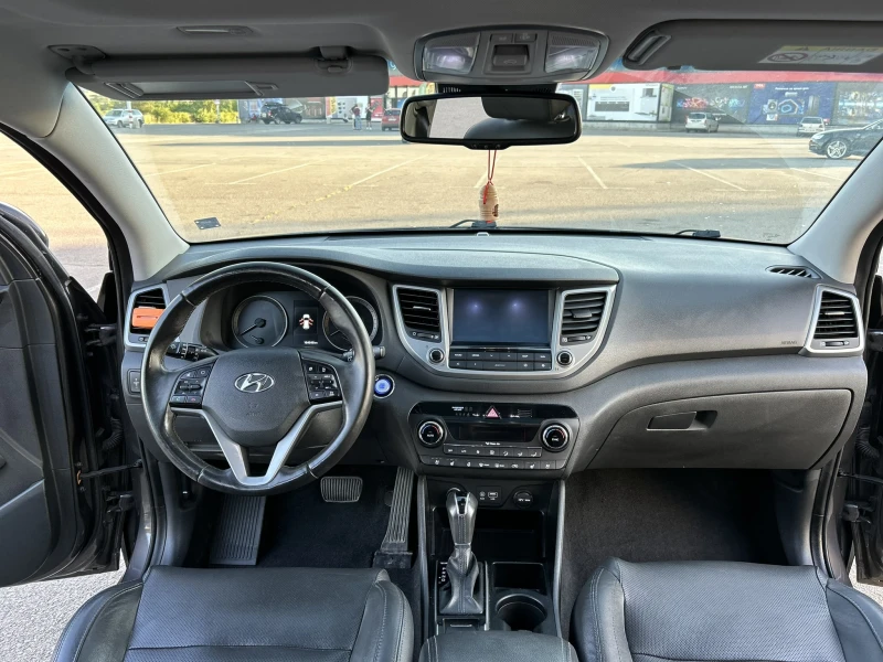 Hyundai Tucson, снимка 7 - Автомобили и джипове - 48057860