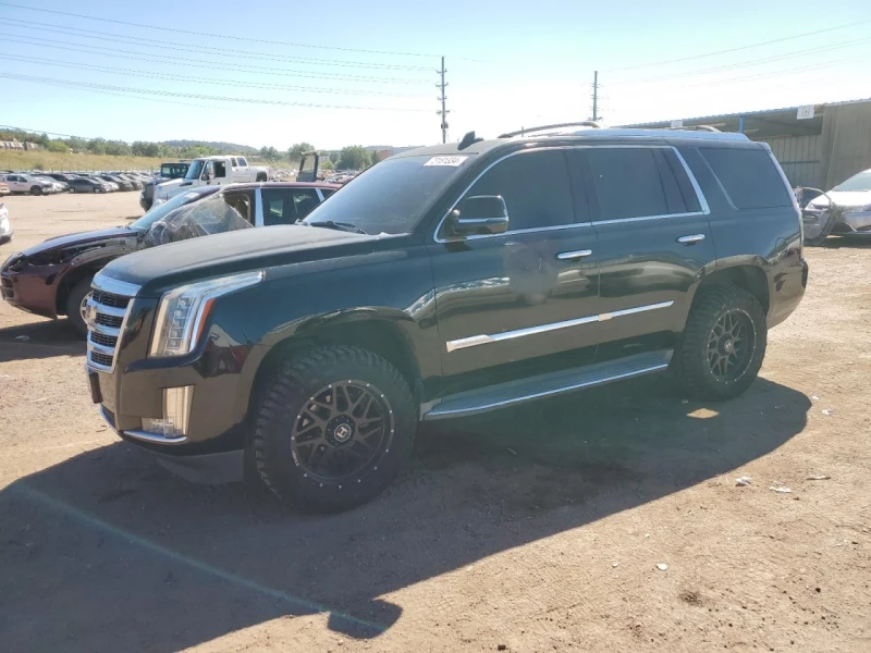 Cadillac Escalade LUXURY 6.2L , снимка 1 - Автомобили и джипове - 48065118