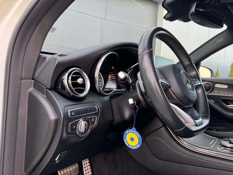 Mercedes-Benz GLC 250 4Matic AMG, снимка 9 - Автомобили и джипове - 52505813