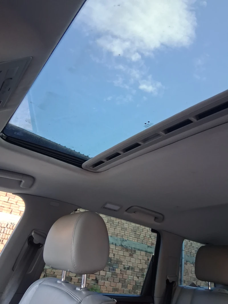 VW Touareg 3.2 240кс, снимка 12 - Автомобили и джипове - 52858454