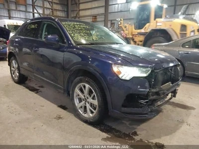 Audi Q3 KOMFORT 45, снимка 3 - Автомобили и джипове - 54176083