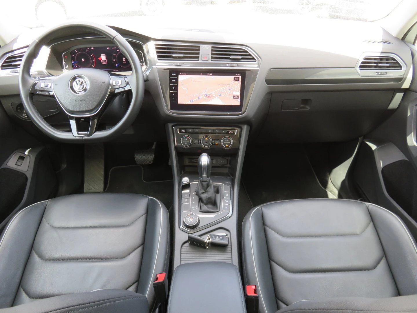 VW Tiguan Highline 2.0TSI 4MOTION BMT - изображение 6