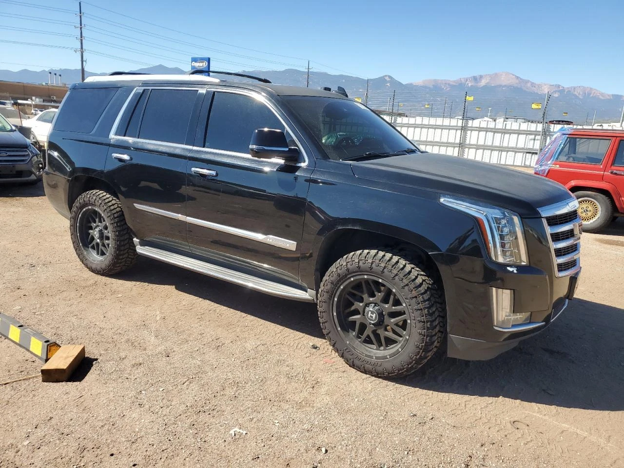 Cadillac Escalade LUXURY 6.2L  - изображение 4