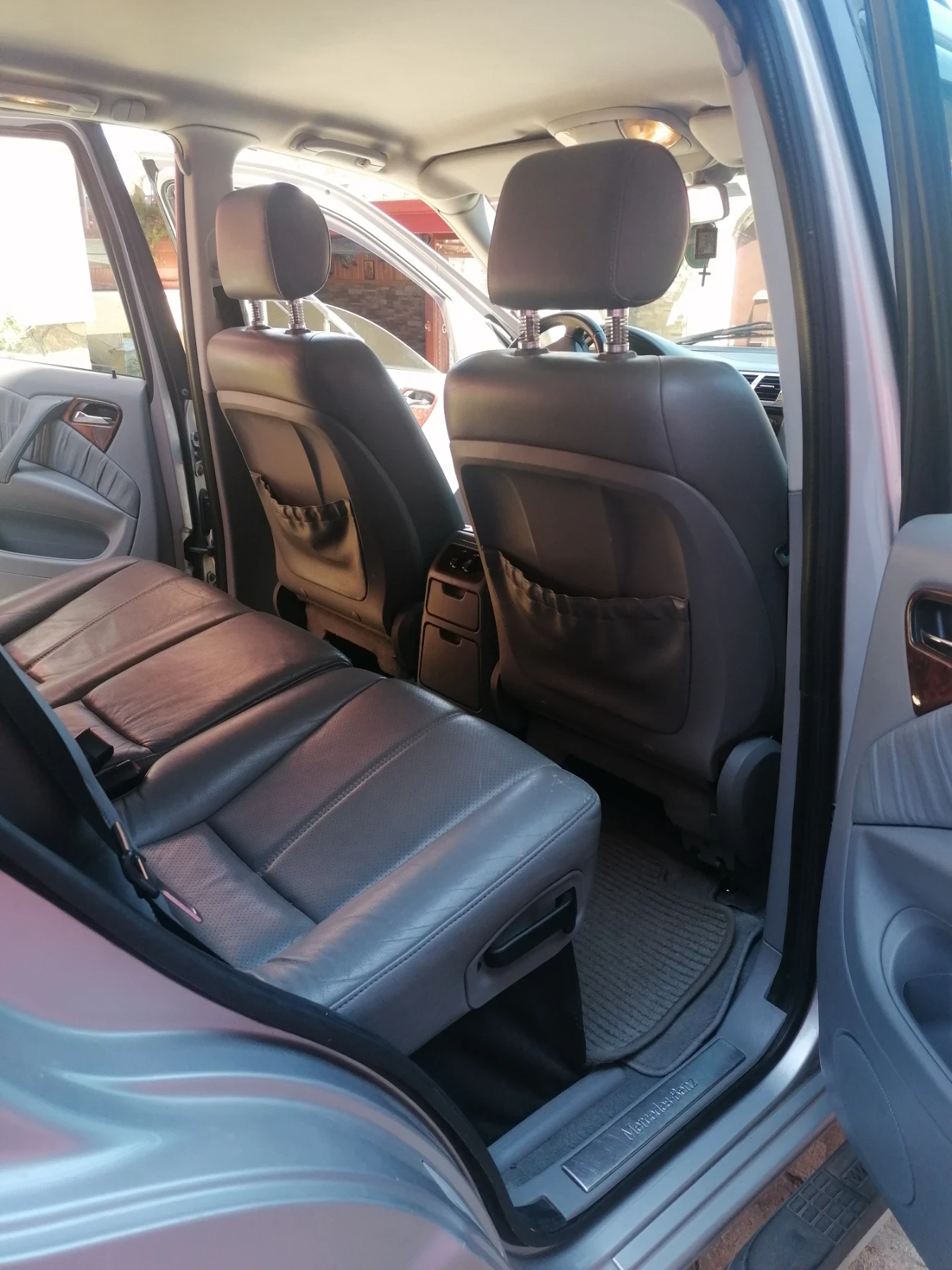 Mercedes-Benz ML 270  - изображение 8