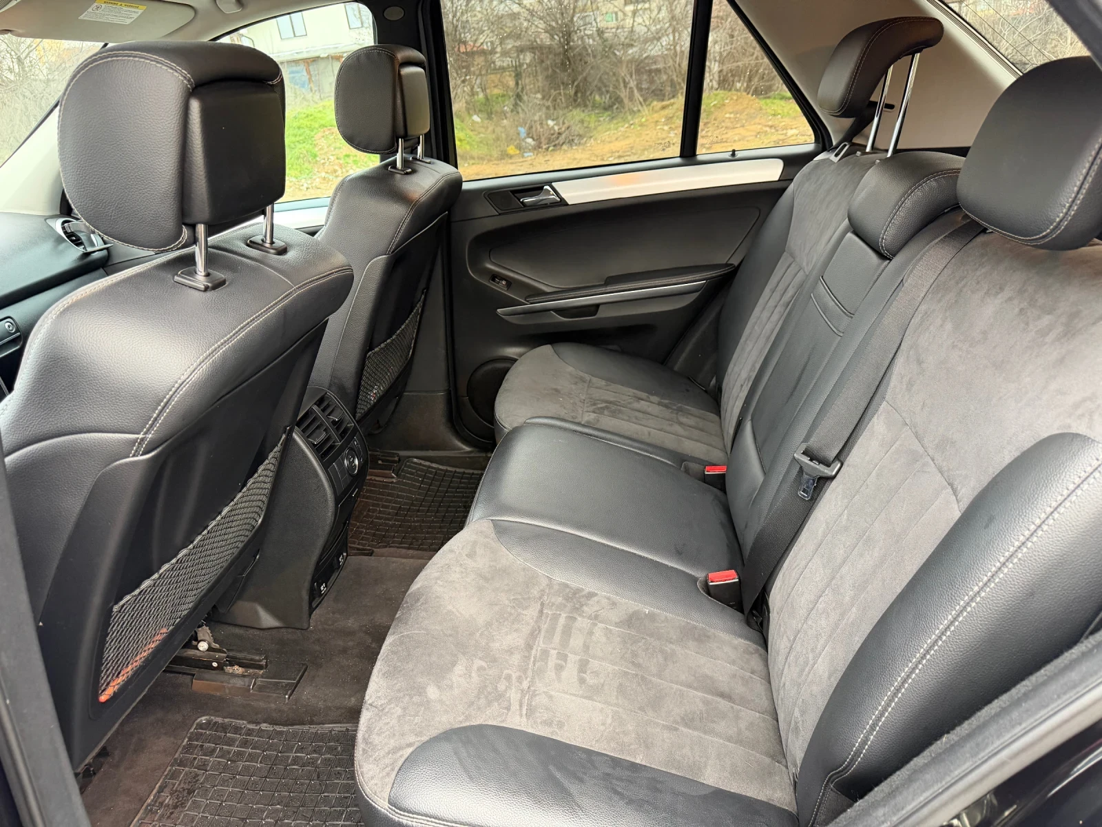 Mercedes-Benz ML 350  - изображение 8