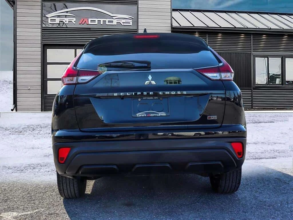 Mitsubishi Eclipse Cross * S AWC | CARPLAY | HTD SEATS | TURBO | REAR CAM *, снимка 4 - Автомобили и джипове - 53946815