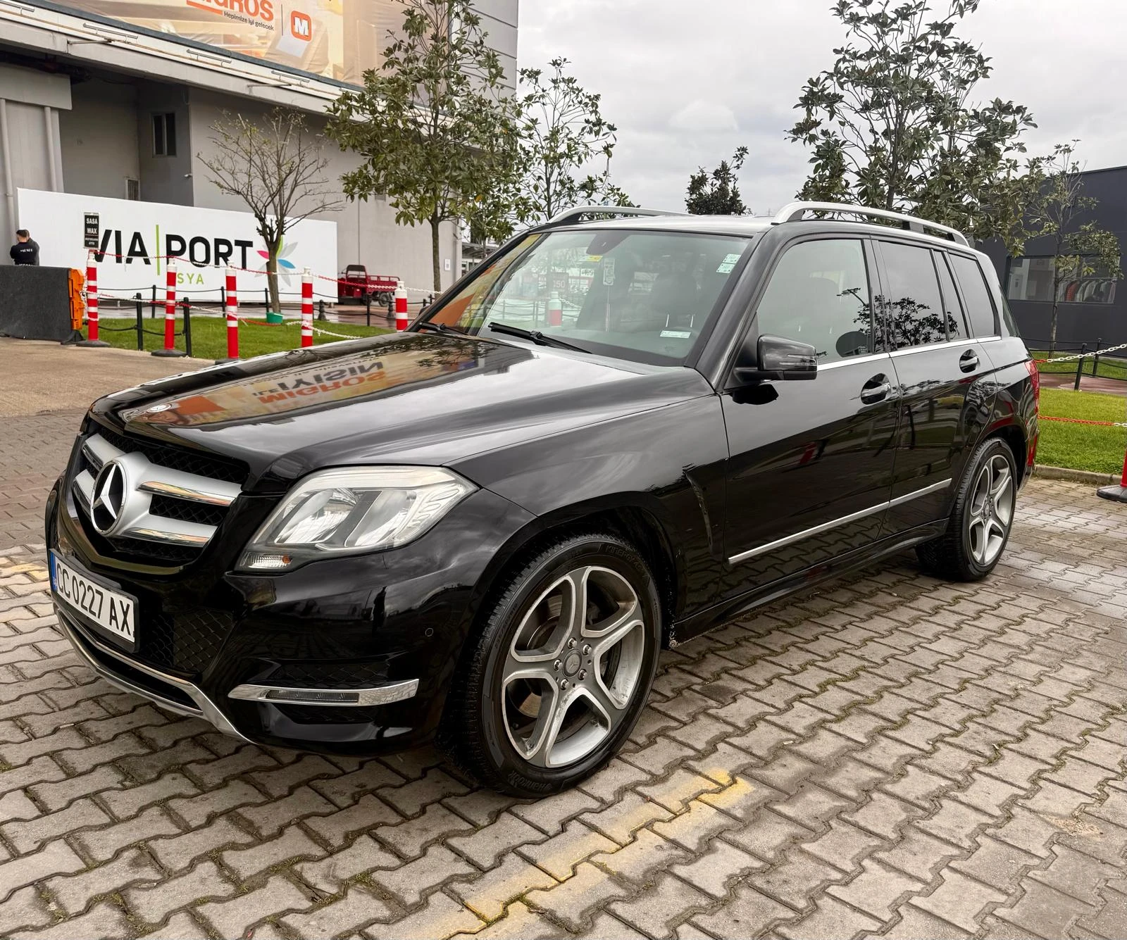 Mercedes-Benz GLK 350 CDI 4Matic, снимка 3 - Автомобили и джипове - 54034076