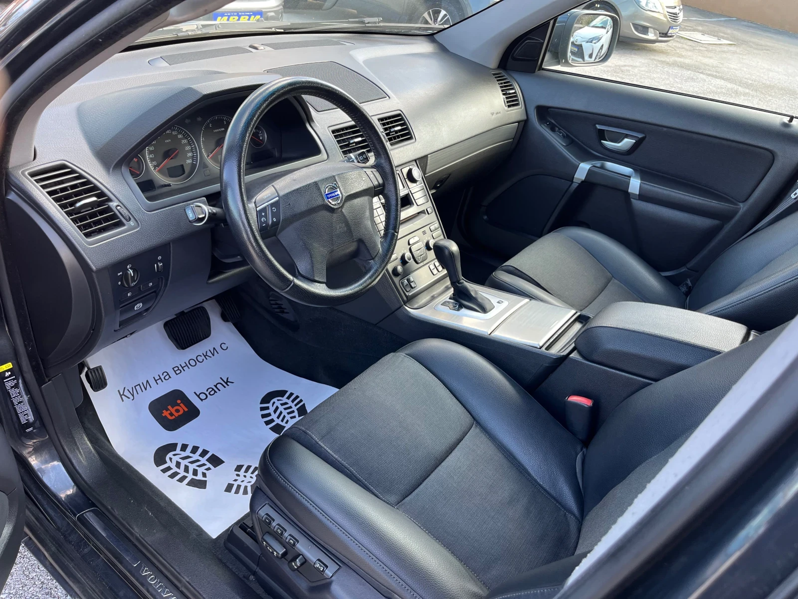 Volvo Xc90 D 5 FACELIFT, снимка 5 - Автомобили и джипове - 54120919