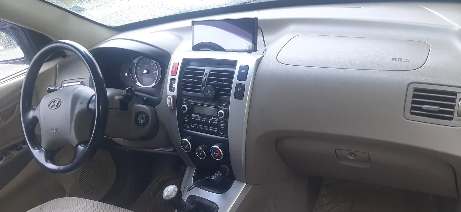 Hyundai Tucson, снимка 6 - Автомобили и джипове - 54369881