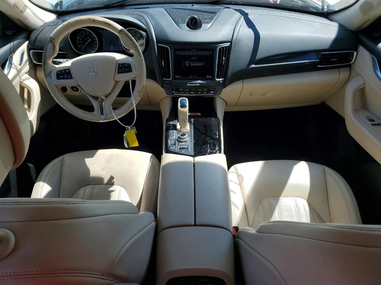 Maserati Levante, снимка 8 - Автомобили и джипове - 54637778