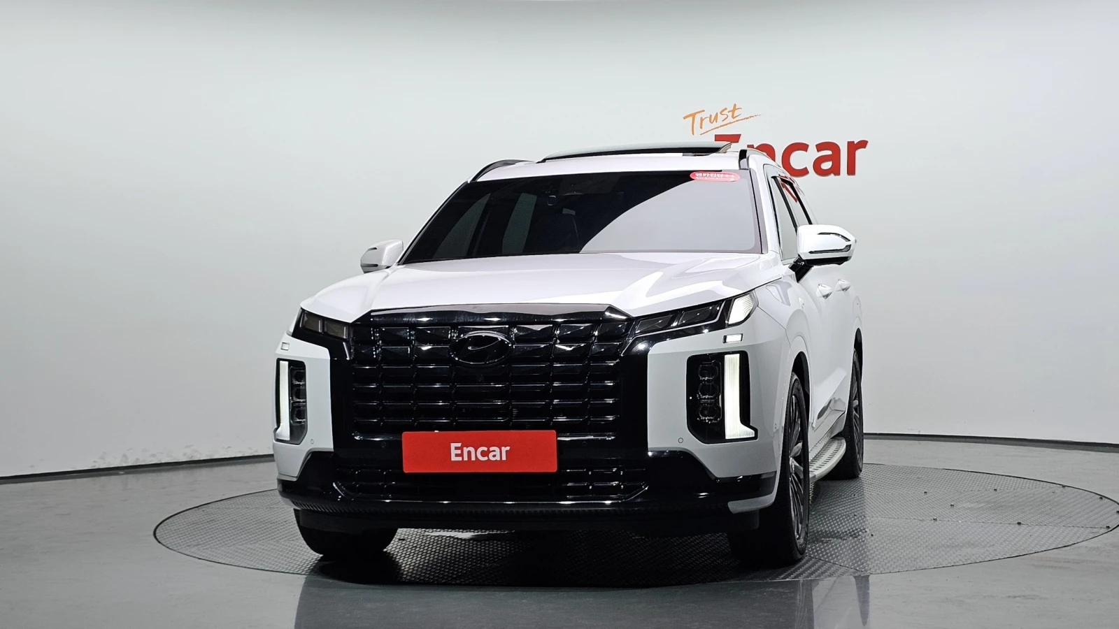 Hyundai Palisade 3.8 GDI 2WD Calligraphy Black Edition, снимка 3 - Автомобили и джипове - 55597428