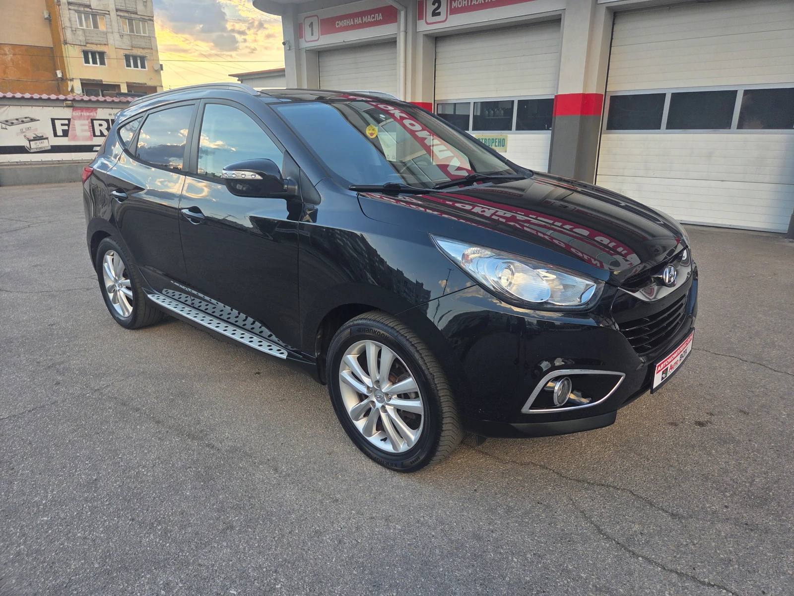 Hyundai IX35 2.0i-Comfort (163 Hp) Navi/Камера/3xTV, снимка 7 - Автомобили и джипове - 55937465